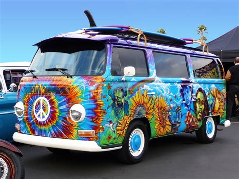 1972 VW Hippie Bus – Loose Cannon Customs