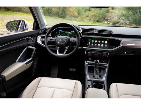 Audi Q3 2024 Interior - Edithe Lizzie