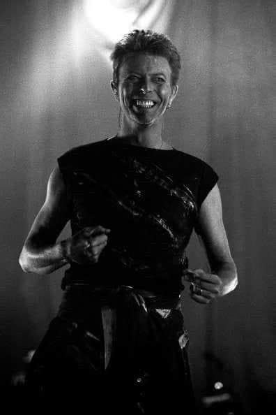 vezzipuss.tumblr.com — David Bowie, "OUTSIDE TOUR", Circa 95💫