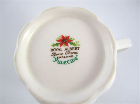 Royal Albert Fine Bone China Yuletide Poinsettia Christmas Mug - Etsy