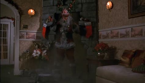 Cinema Freaks: REVIEW: Santa's Slay (2005)