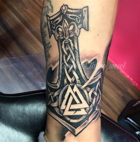 Update 80+ thors hammer tattoo design - in.cdgdbentre