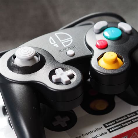 Super Smash Bros GameCube Controller Review | Super Retro Gaming