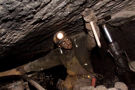 Photodocumentary by Les Stone: Coal Mining in Appalachia