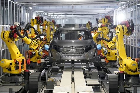 Nissan's New Intelligent Factory Will Have Robots Do the Assembling and Inspecting of Cars ...