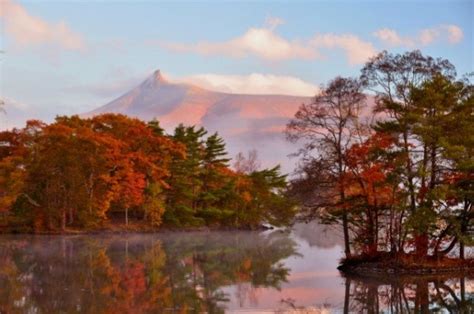 Such a Breathtaking Views! 10 Best Autumn-leaves Spots in Hokkaido!