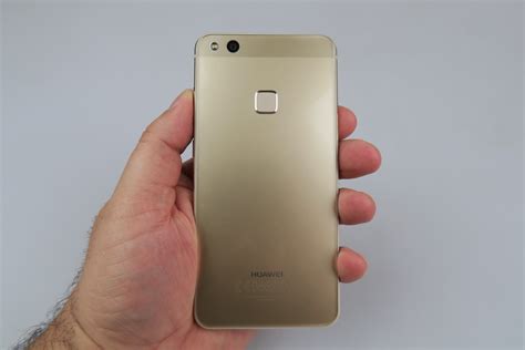 Huawei P10 Lite Review: A Scoop of Greatness (Video) | GSMDome.com