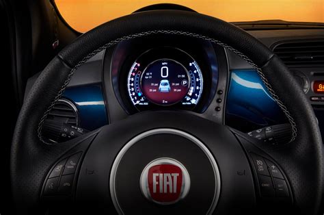 2015 FIAT 500 Reviews and Rating | Motor Trend