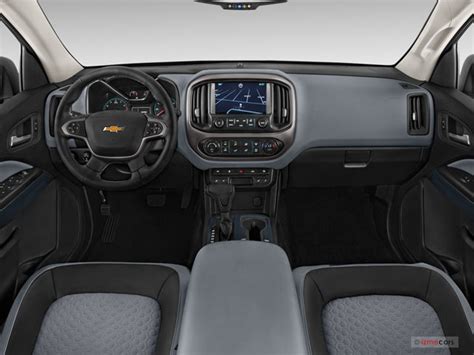 2019 Chevrolet Colorado: 52 Interior Photos | U.S. News