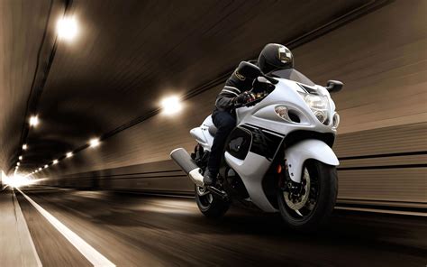 Suzuki Hayabusa Wallpapers (67+ pictures) - WallpaperSet