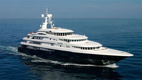 FREEDOM Yacht Charter Details, Benetti | CHARTERWORLD Luxury Superyachts