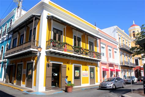 The colourful streets of Old San Juan, Puerto Rico | Traveling Canucks