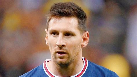 Argentina boss Scaloni only wants to see Messi happy