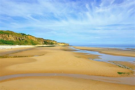 12 Top Normandy D-Day Beaches and Memorials | PlanetWare