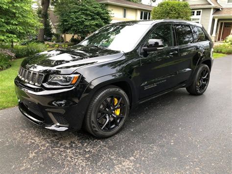 Jeep Grand Cherokee Trackhawk Black