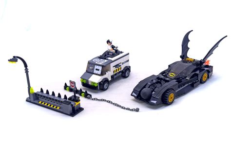 The Batmobile: Two-Face's Escape - LEGO set #7781-1 (Building Sets ...