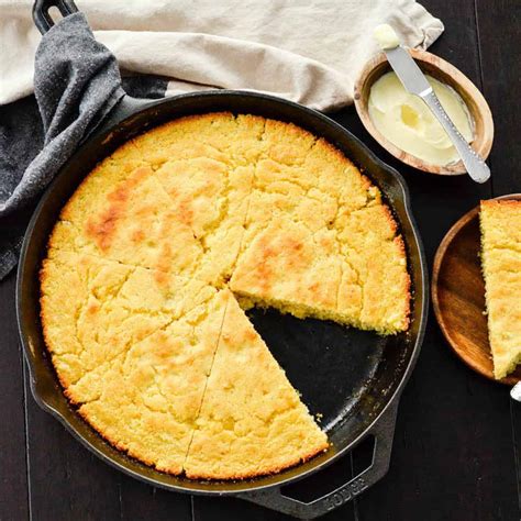 Healthy Skillet Cornbread - JoyFoodSunshine