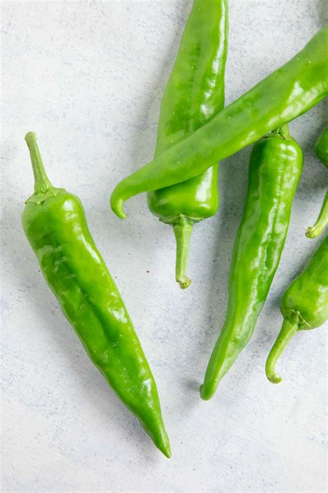 Chili Pepper Types - A List of Chili Peppers and their Heat Levels ...