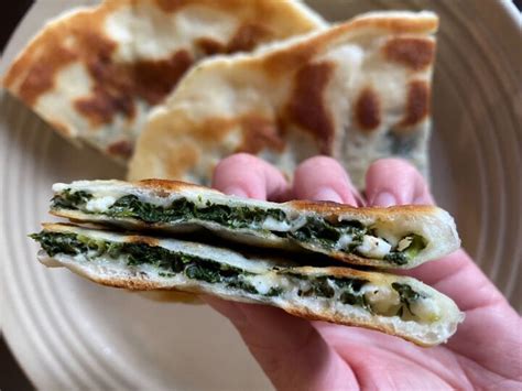 Turkish Spinach and Feta Flatbread | Foodtalk