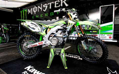 Monster Energy SX Factory Bikes: Eli Tomac's Kawasaki KX450F - Dirt Bike Test