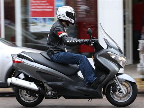 Suzuki Burgman 125 (2002-2012) Review, Specs & Prices