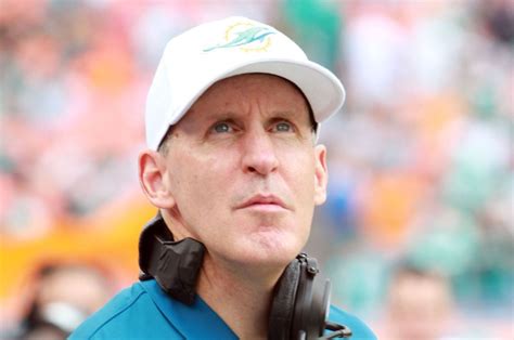 Fired Miami Dolphins trainer Kevin O'Neill wins NFL's 'Trainer of the Year' award - UPI.com