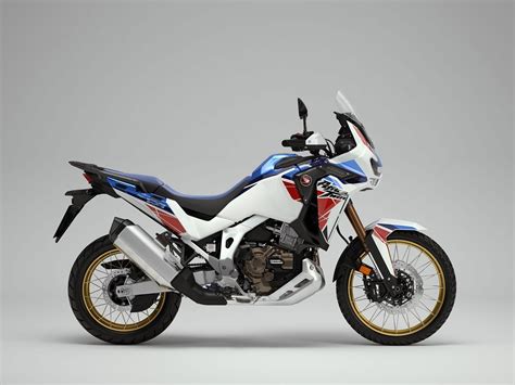 2023 Honda Africa Twin Adventure Sports DCT Guide • Total Motorcycle