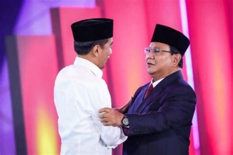 Prabowo at Presidential Debate: Jokowi too Focused on Infrastructure, Must Learn from China ...