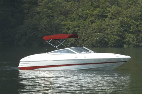 Bayliner Boat Covers, Bimini Tops & Accessories – CoverQuest