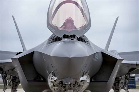 F 35 Raptor Cockpit