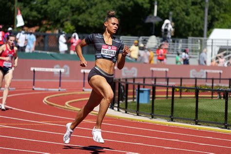 American McLaughlin breaks women's 400m hurdles world record | Reuters