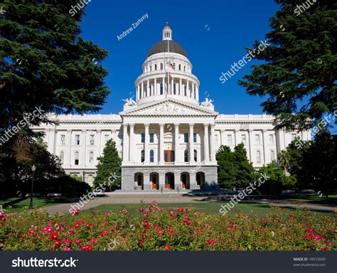 Capitol Building In Sacramento Stock Photo 18915049 : Shutterstock