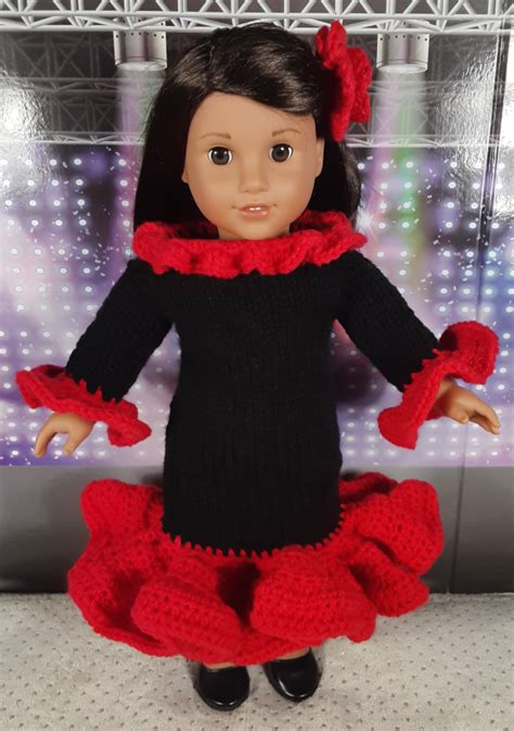 Dolls Of Suburbia: Knitted & Crochet Flamenco Dress