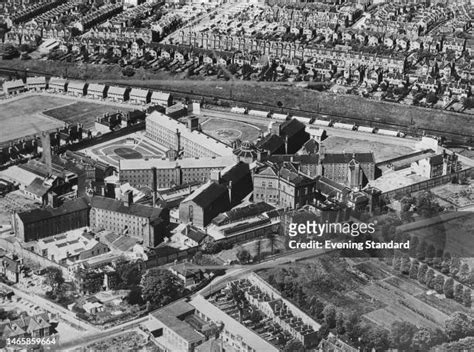 Hm Prison Wandsworth Photos and Premium High Res Pictures - Getty Images