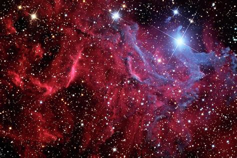 Flaming Star Nebula (ic 405) Photograph by Russell Croman/science Photo Library