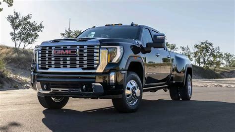 Refreshed 2024 GMC Sierra HD Debuts With Range-Topping Denali Ultimate Trim