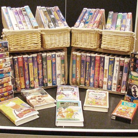 Classic Disney, MGM and Warner Bros. VHS large Collection | EBTH