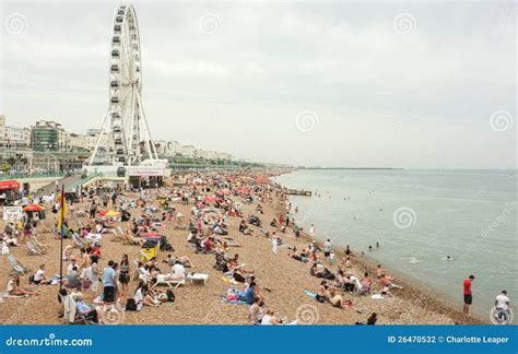 Brighton Beach, England Editorial Photography - Image: 26470532