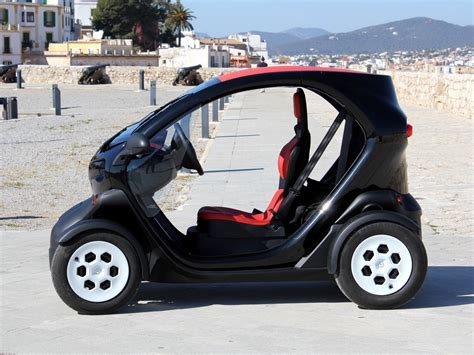 RENAULT Twizy Specs & Photos - 2012, 2013, 2014, 2015, 2016, 2017, 2018, 2019, 2020, 2021, 2022 ...