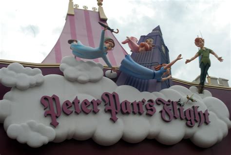 peter pans flight - Disneyland Resort Photo (14094795) - Fanpop