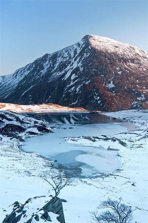 Cwm Idwal In Winter, Snowdonia, Wales by Alan Novelli