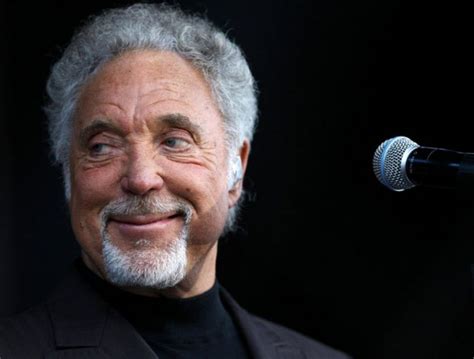 Tom Jones covers Bob Dylan, Leonard Cohen, Billy Joe Shaver, and more ...