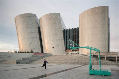 Ordos, China's largest ghost town - the abandoned city that's an architectural marvel | CNN