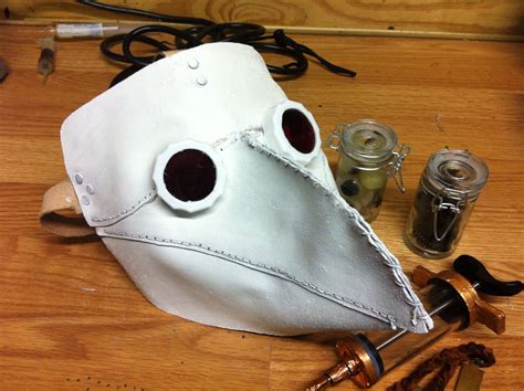 How to Make a Leather Plague Doctor Mask : 17 Steps (with Pictures) - Instructables