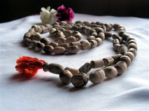 Importance of Prayer Rosary in Hinduism