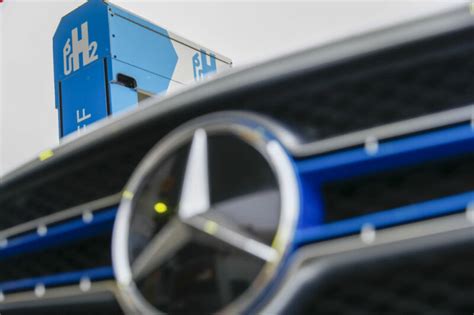 Volvo and Daimler bet on hydrogen truck boom this decade | Ars Technica