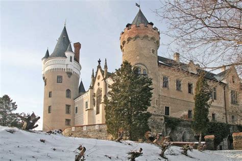 50 Photos of Bohemian and Moravian Castles, Czech Republic | BOOMSbeat