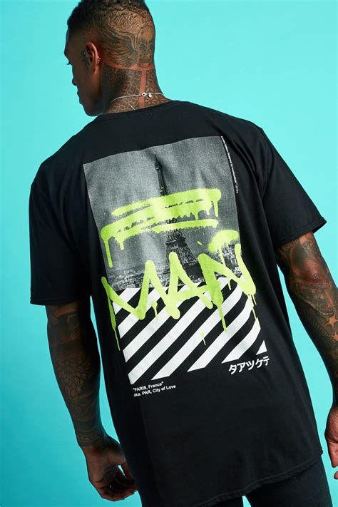 Oversized MAN Graffiti Paris Print T-Shirt | boohooMAN UK | Ropa de hombre, Moda ropa hombre ...