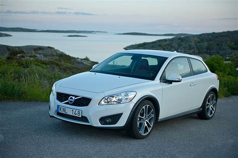 HD wallpaper: Volvo C30 R-Design, 2012 volvo c30, car | Wallpaper Flare