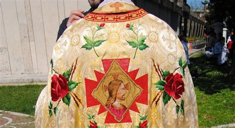 Orbis Catholicus Secundus: Byzantine Rite Vestments